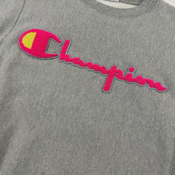 Women’s Champion jogger crew set. Used w/small stain on sweater. XS - Picture 5 of 7